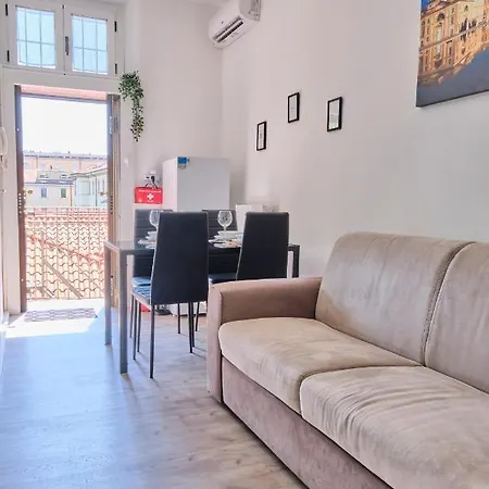 Monza-centro Modern Flat Near Train Station *