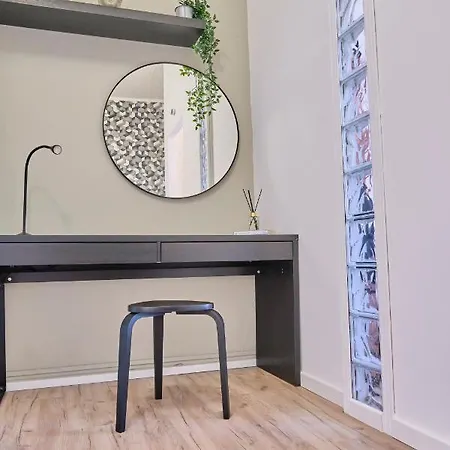 Apartmán Monza-centro Modern Flat Near Train Station